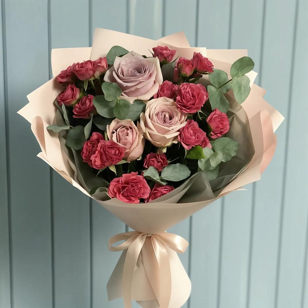 Букет цветов из: Гвоздики и Розы в Кахуне