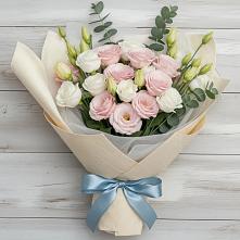 Букет цветов из:  Лизиантусы в Кахуне