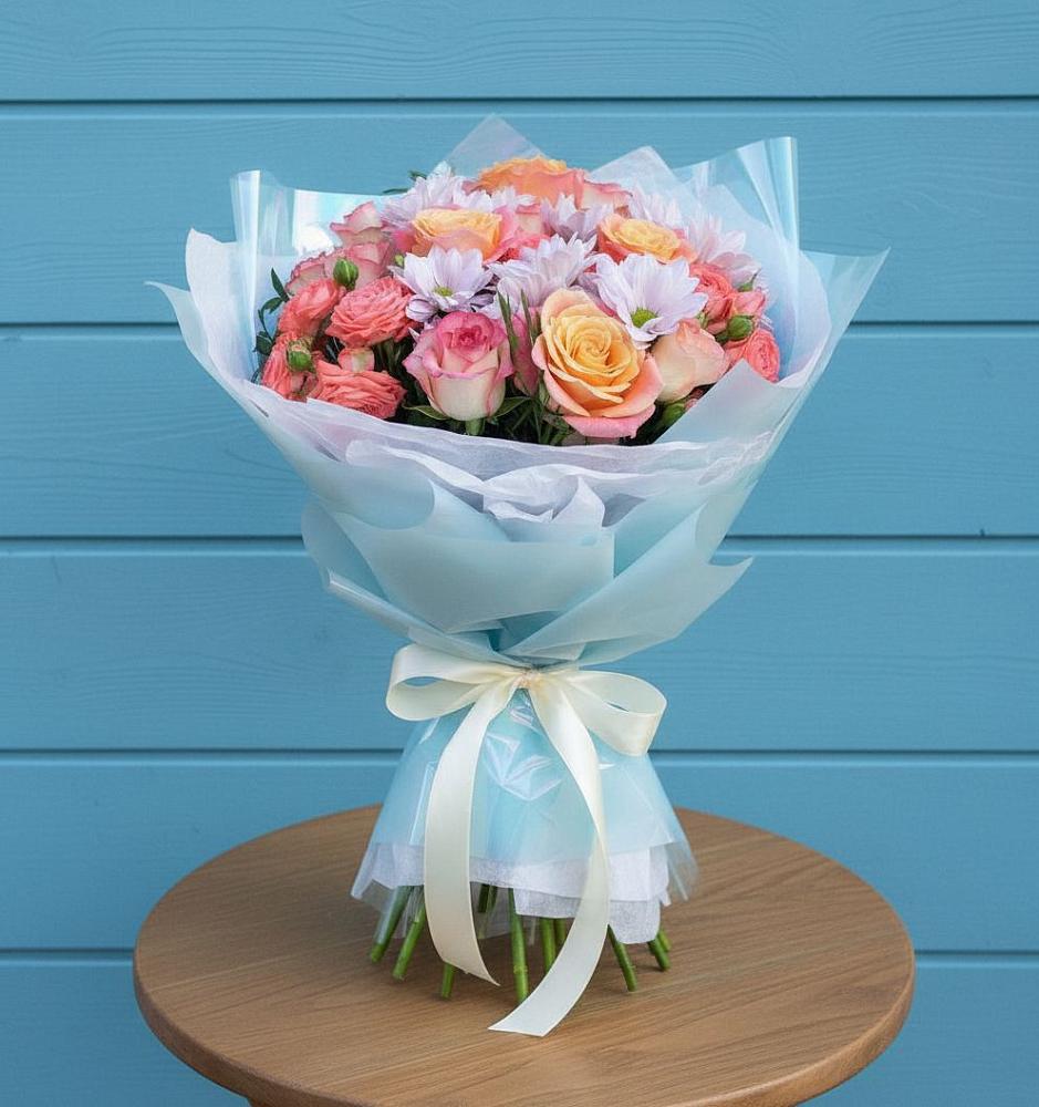 Букет цветов из: Хризантемы и Розы в Кахуне