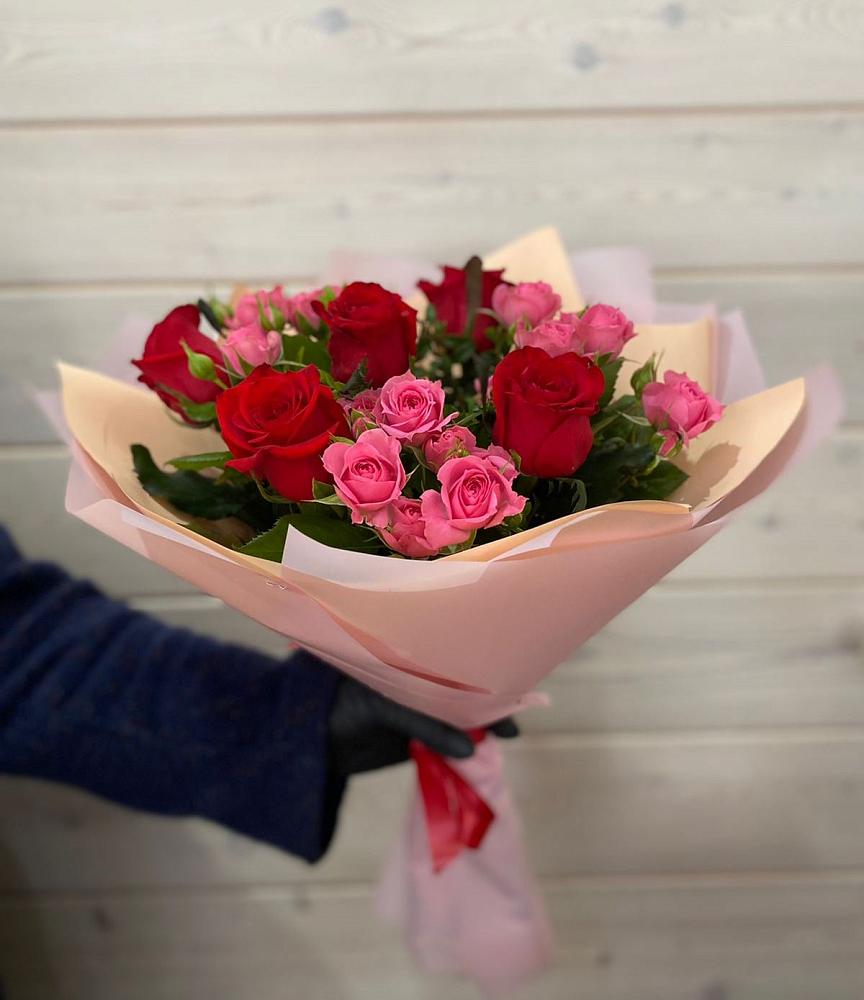 Букет цветов из: Розы в Кахуне