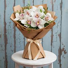 Букет цветов из:  Орхидеи и Розы в Кахуне