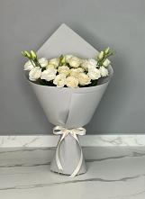 Букет цветов из:  Розы и Лизиантусы в Кахуне